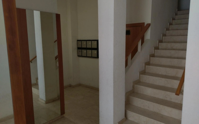 Luxury Apartment Accommodation, next to beach & train station Calella