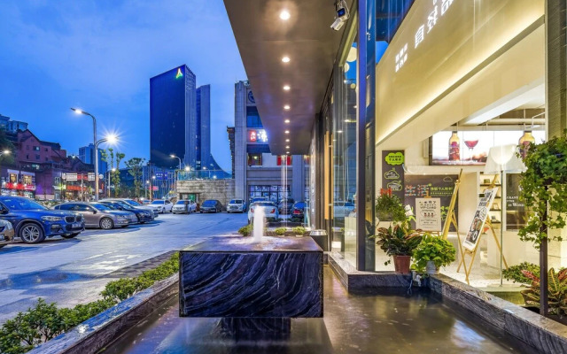 Rezen Sunbow Hotel