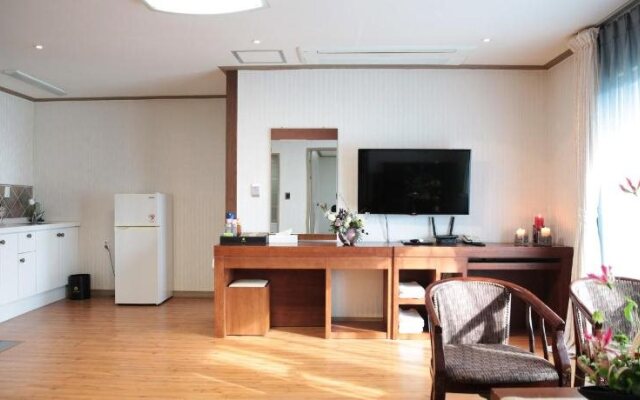 La Belle Hotel In Tongyeong