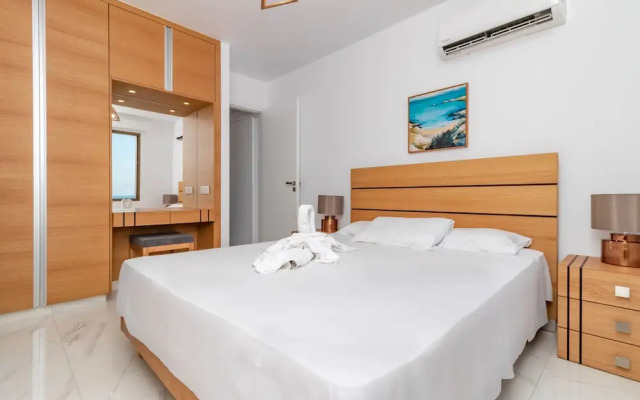 Rododafni Beach Apartments