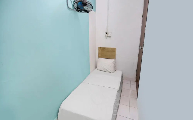 SPOT ON 91781 Solo Baru Homestay Syariah