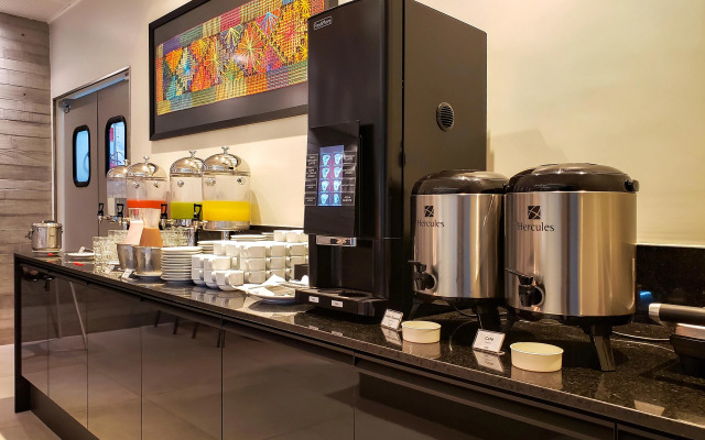 Flix Hotel