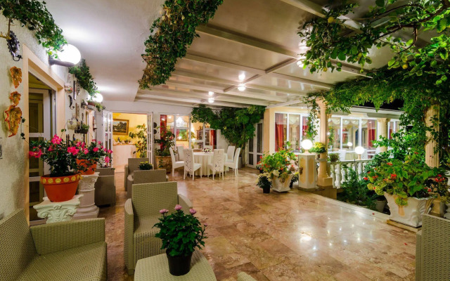 Villa Antonio