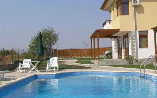 Nicodia Holiday Village