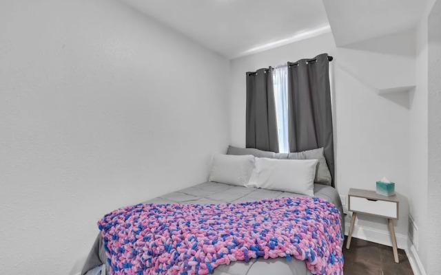 Brikctoria 1100 5 Bedroom Home