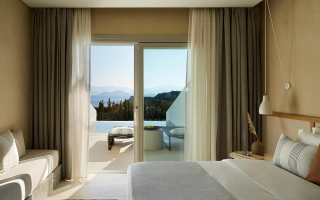 Parocks Luxury Hotel & Spa