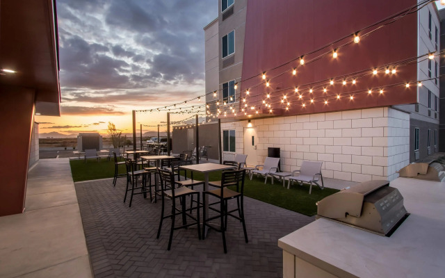 Everhome Suites Chandler Phoenix Fashion Center