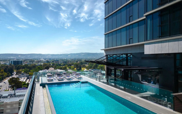 Crowne Plaza Adelaide by IHG