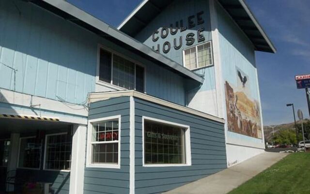 Coulee House Inn & Suites