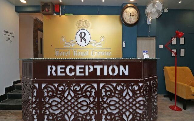 SilverKey Executive Stays 37812 Royal Crown Airport