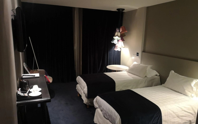 Hotel Le Cinq Hyper Centre Ville
