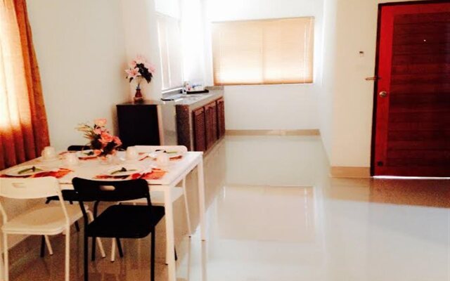 Siray House