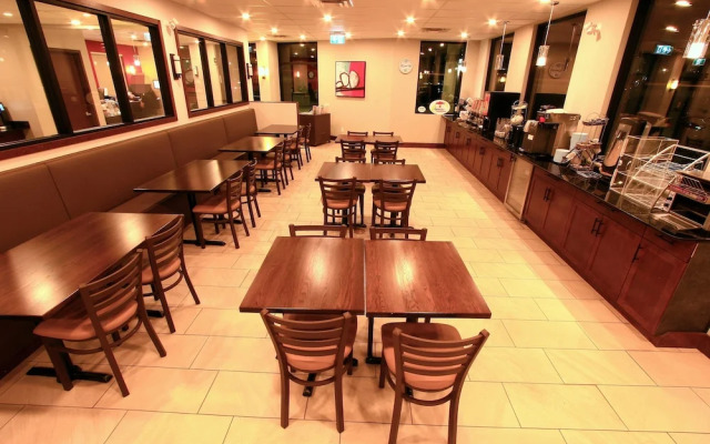 Super 8 By Wyndham Kelowna Bc