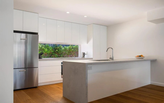 Your Luxury Escape - Ocean Sapphire