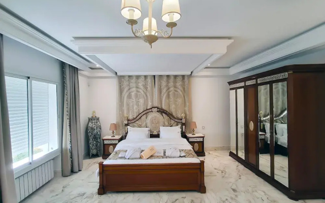 L'Orchidée - Luxury Suites
