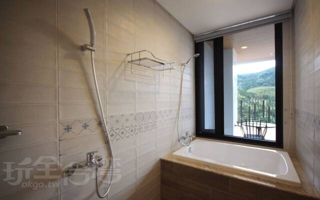 Sheng Shine Forest Resort
