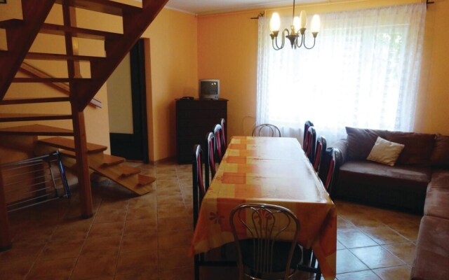 Awesome Home in Choczewo With 4 Bedrooms