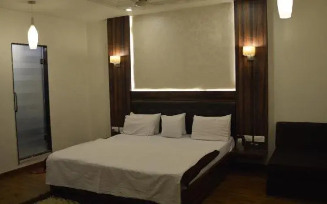 Hotel Bhabha