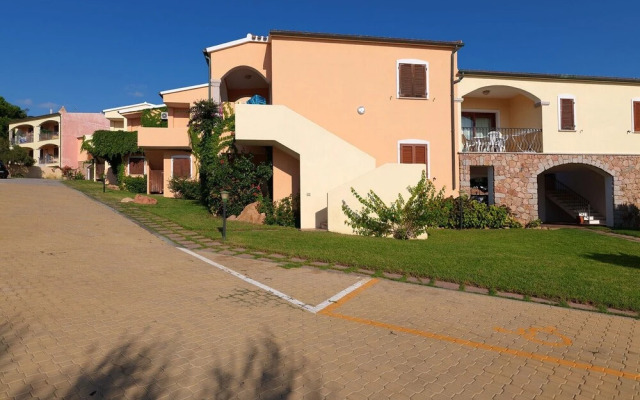 The Fantastic Residenza Badus Studio Sleeps 2 Num0828