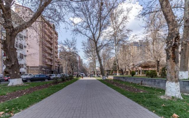 Stay Inn Apartments on Buzand 53-55 street
