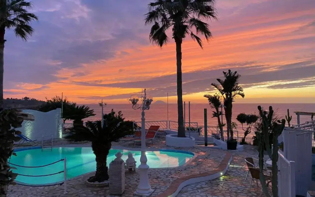 Mediterranean Boutique Hotel