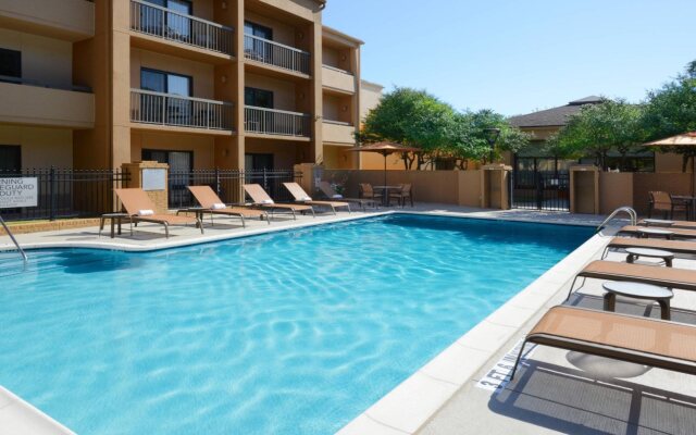 Courtyard by Marriott Dallas Plano Parkway at Preston Road