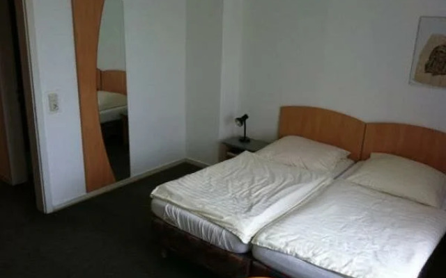 Hotel Haus Garden
