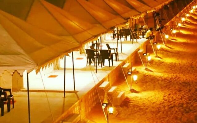 Star desert camp