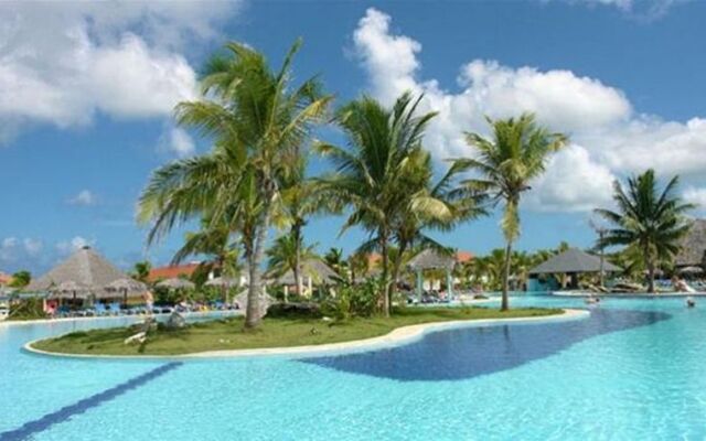 Hotel Servicio Premium Playa Pesquero