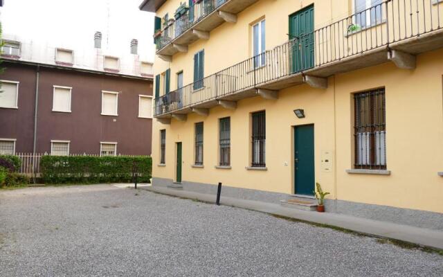 Casa25- Convenient location to Miland Centre & Como Lake!