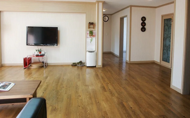 Ocean View Pension No.1