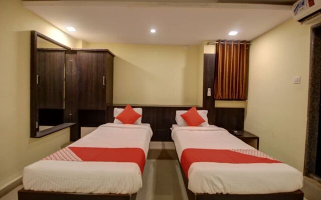 OYO 23051 Hotel Surya Yatri Niwas