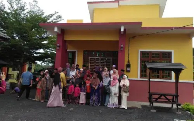 HOMESTAY Kb Wakaf Kayu
