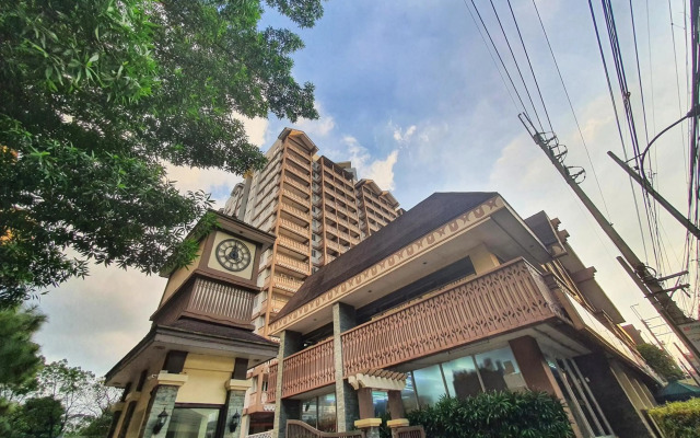 SweetSuites at Pine Crest #T3-239