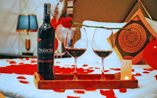 Grad Queen Hotel 2  Ha Dong