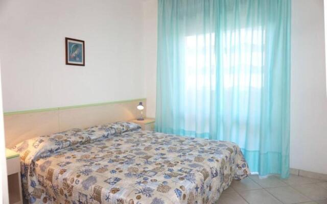 Comfortable Flat for Four-beahost