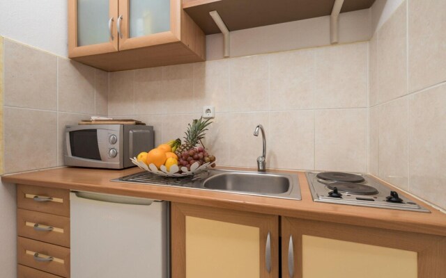 Nice Apartment in Baric Draga With 1 Bedrooms and Wifi