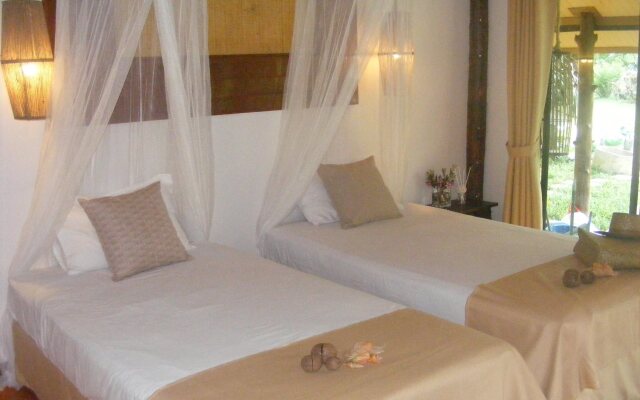 J2B Beach Bungalows