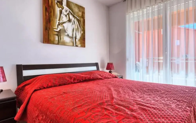Luxury Apartment Okrug Gornji With Sea View and Pool