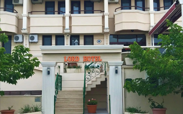 Lord Hotel