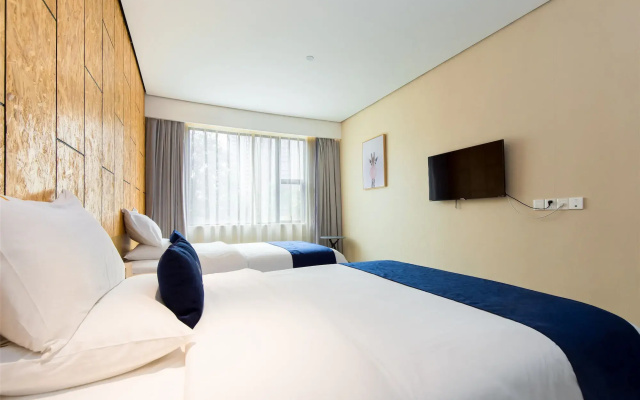 Arrivee Hotel