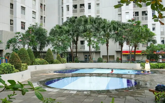 Good And Nice Studio At Green Bay Pluit Apartment
