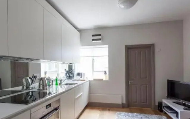One Bed Serviced Apts near Oxford Street
