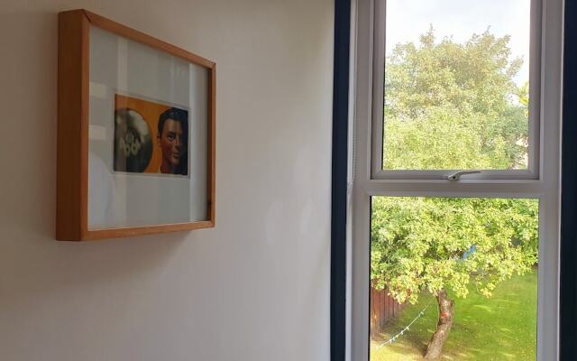 Charming 2-bed Apartment in Bournemouth