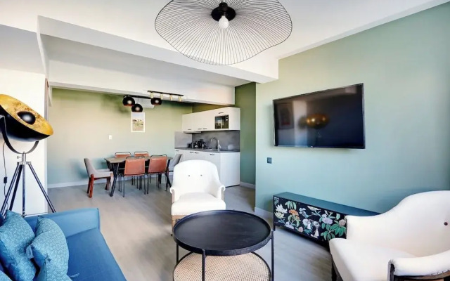 North Paris Suite