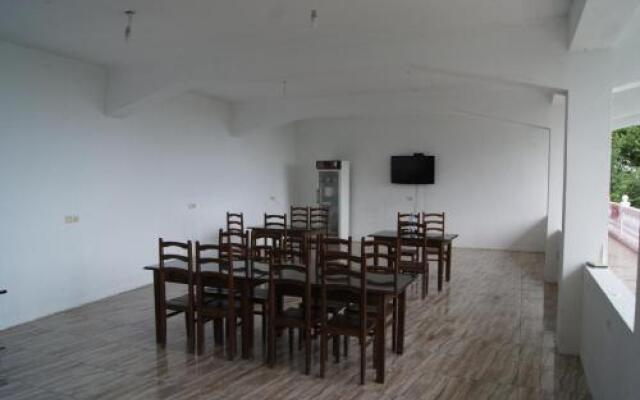Family Holiday Center Kvari