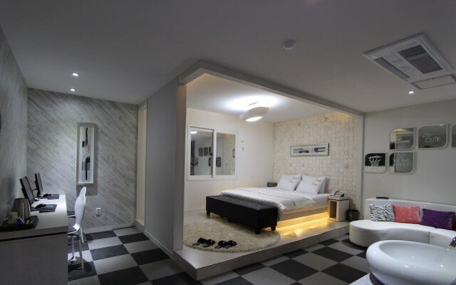OZ Motel