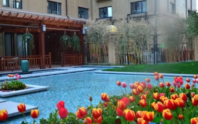 Yi PLatinum Hotel