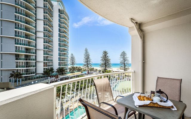 Kirra Beach Apartments