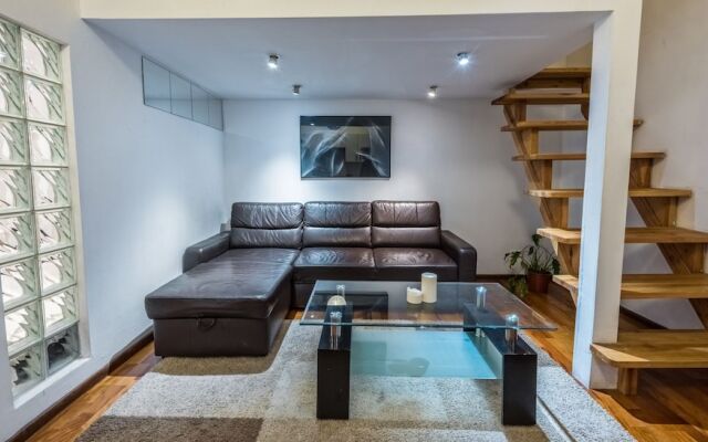 Heaven Eleven Apartments - Old Town